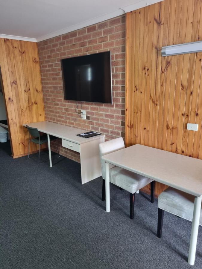 Country Roads Motor Inn Наракорт Екстериор снимка